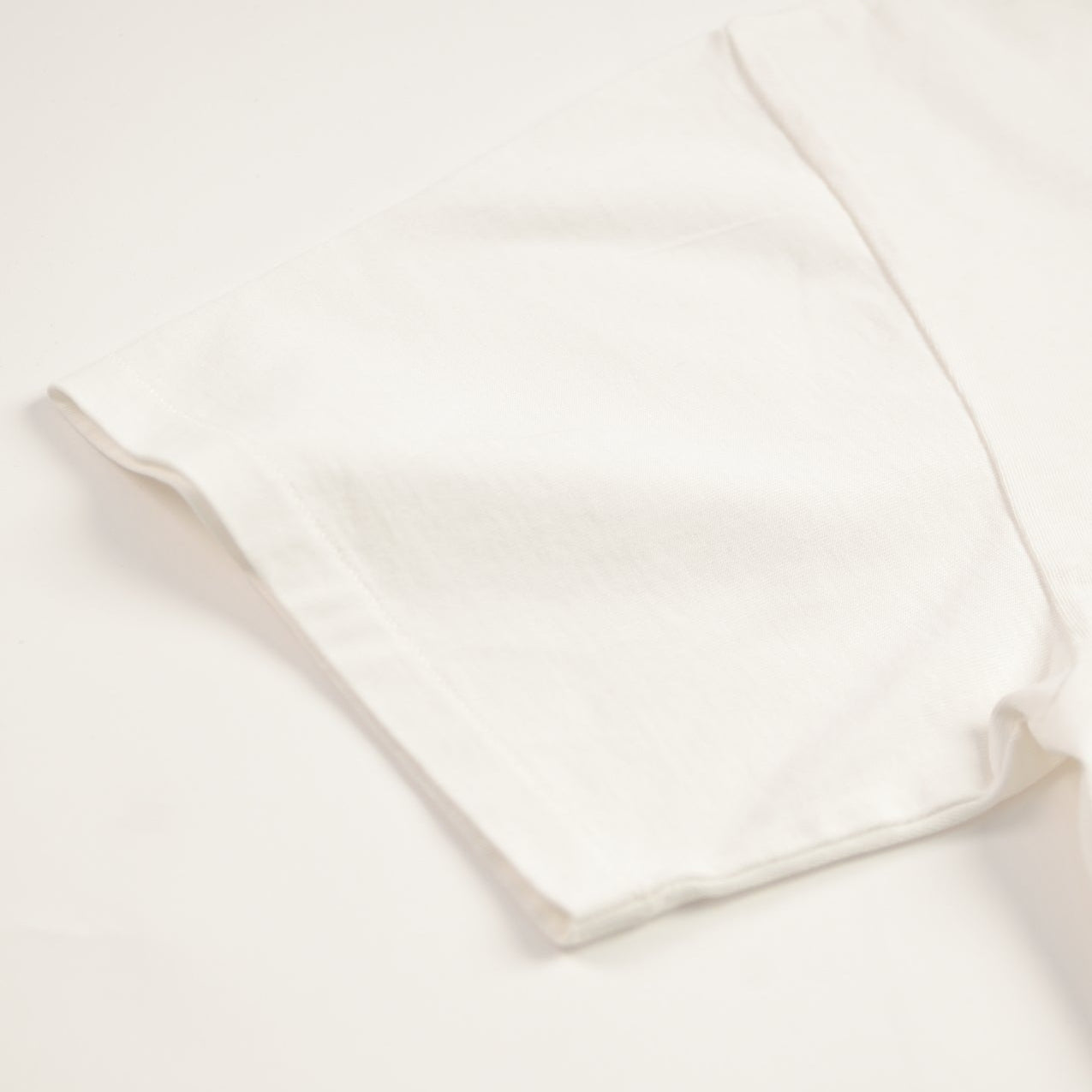 PUBRIC SOUND Bleach White T-Shirts